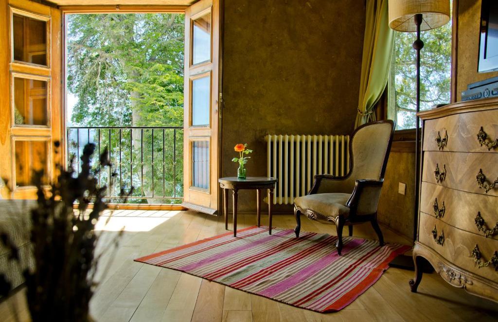 Luma Casa De Montana Hotel Villa La Angostura Ruang foto