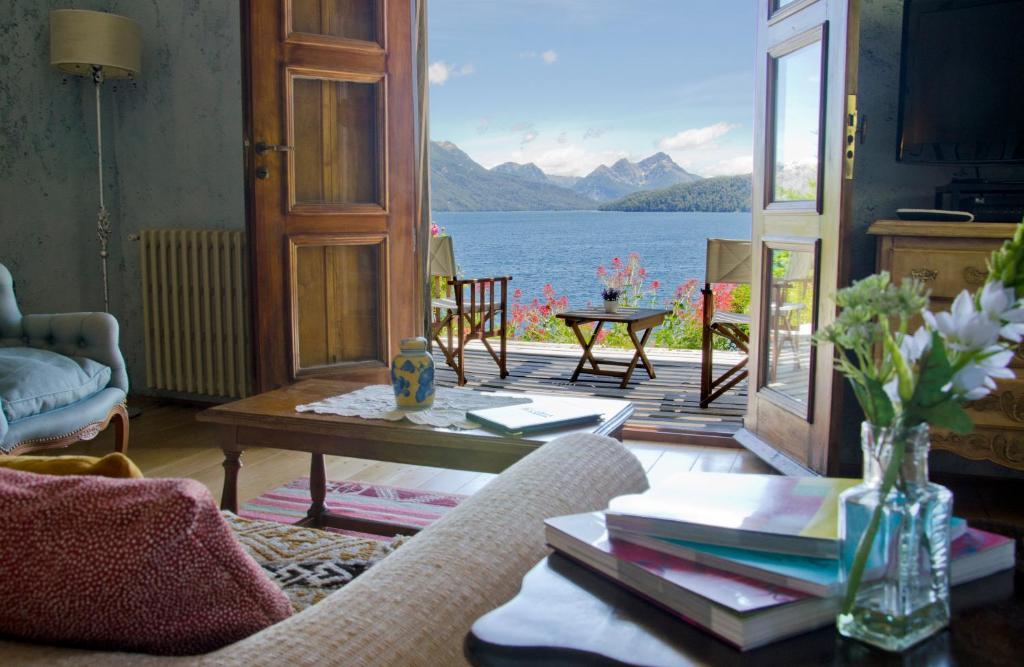 Luma Casa De Montana Hotel Villa La Angostura Ruang foto